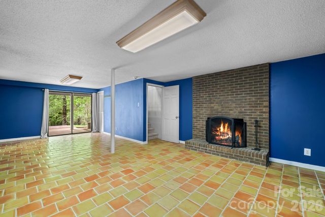 98 Pensacola Avenue, Arden, NC 28704