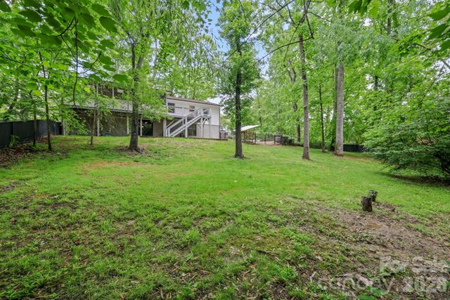 98 Pensacola Avenue, Arden, NC 28704