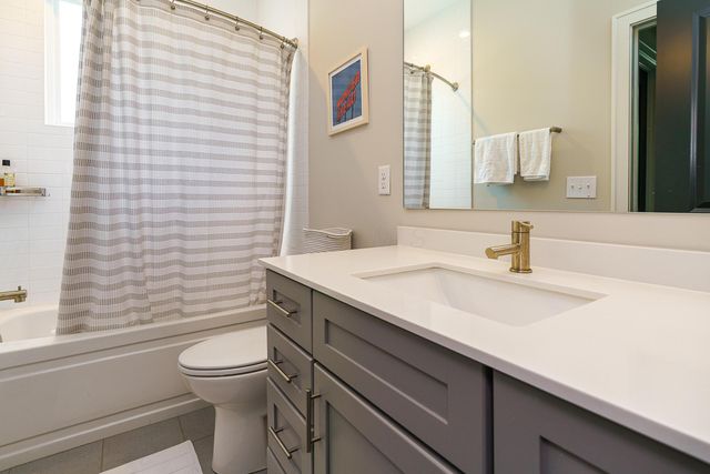309 Auden Avenue, Columbus, OH 43215