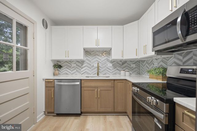 156 FLEETWOOD TER, Silver Spring, MD 20910