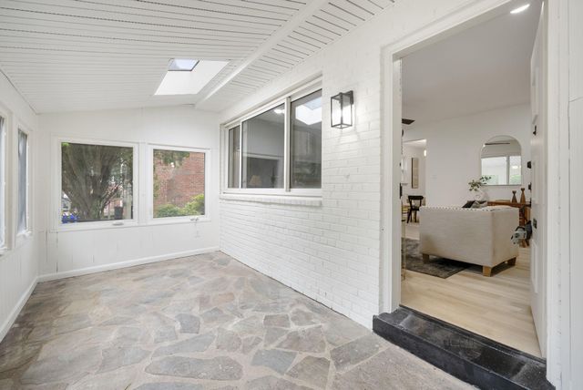 156 FLEETWOOD TER, Silver Spring, MD 20910