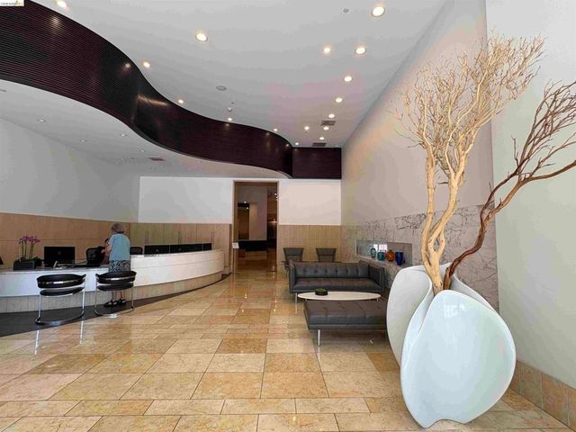 1160 Mission Street 1404, San Francisco, CA 94103