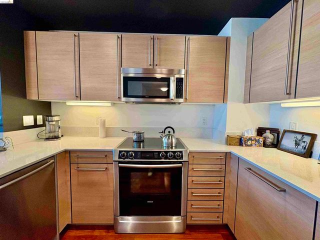 1160 Mission Street 1404, San Francisco, CA 94103