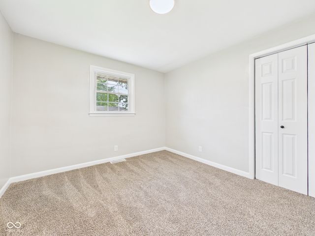 3180 S 200 E, Anderson, IN 46017