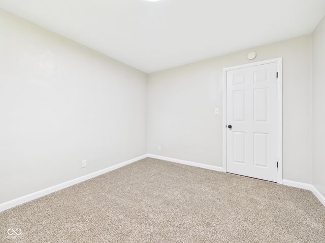 3180 S 200 E, Anderson, IN 46017