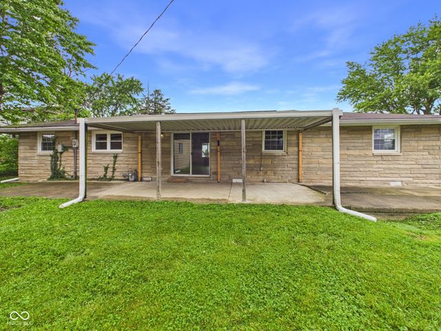 3180 S 200 E, Anderson, IN 46017