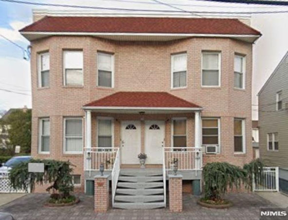 731 Elm 2R, Kearny, NJ 07032