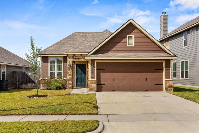 2111 Dumfries Drive, Bryan, TX 77807