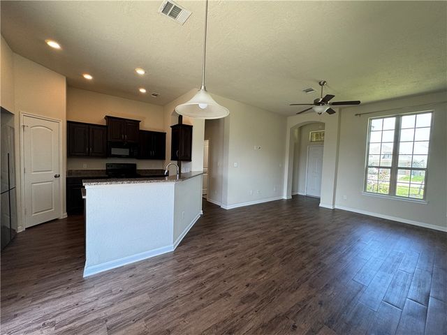 2111 Dumfries Drive, Bryan, TX 77807