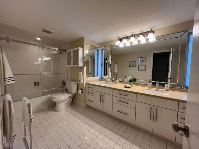 2780 S Ocean Boulevard 312, Palm Beach, FL 33480