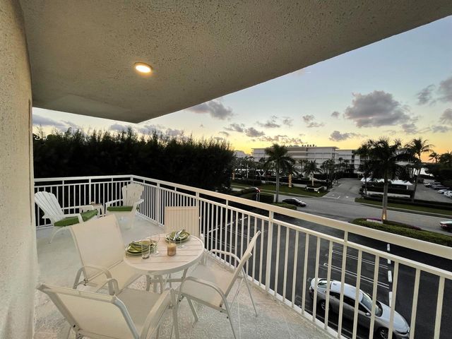 2780 S Ocean Boulevard 312, Palm Beach, FL 33480