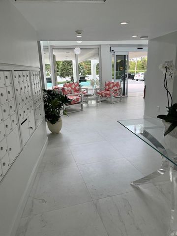 2780 S Ocean Boulevard 312, Palm Beach, FL 33480