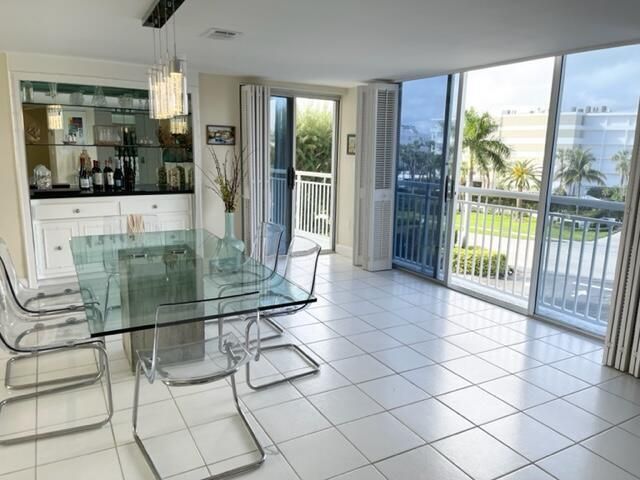 2780 S Ocean Boulevard 312, Palm Beach, FL 33480