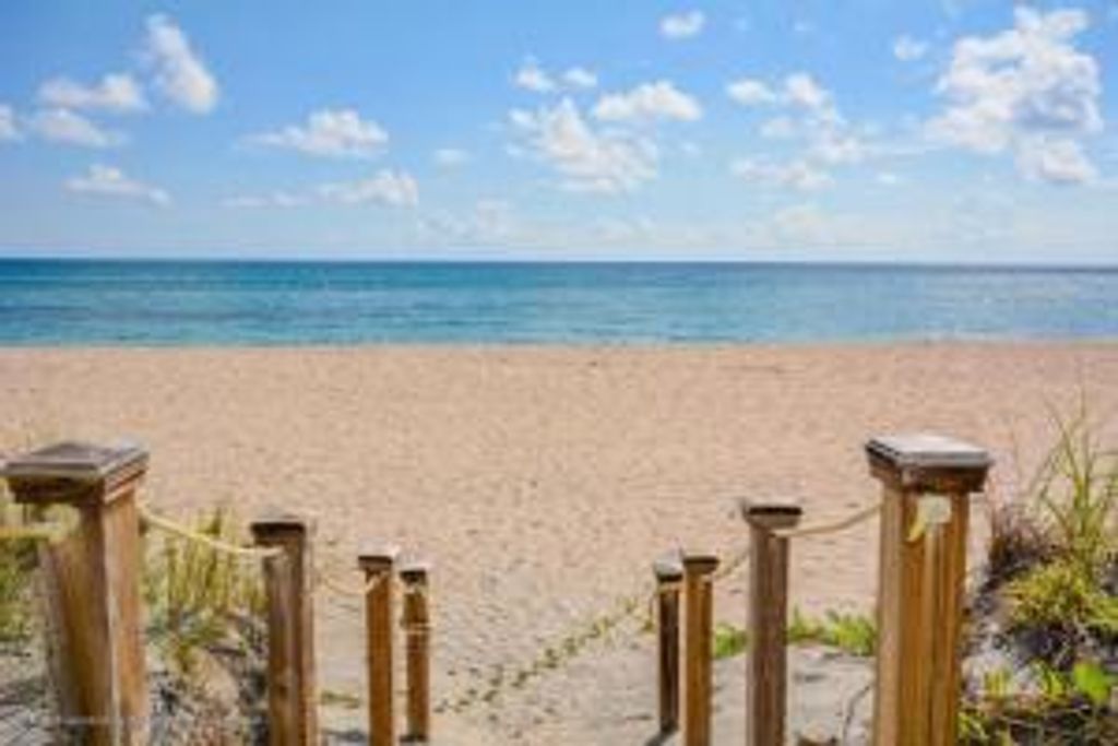 2780 S Ocean Boulevard 312, Palm Beach, FL 33480