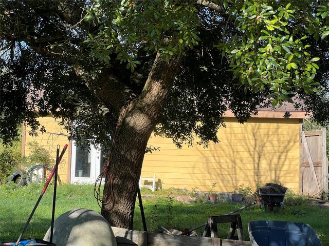 12210 Colston Road, Santa Fe, TX 77510