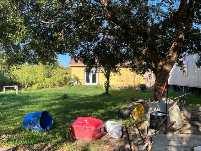 12210 Colston Road, Santa Fe, TX 77510