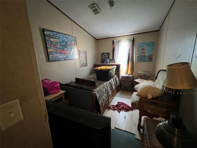 12210 Colston Road, Santa Fe, TX 77510