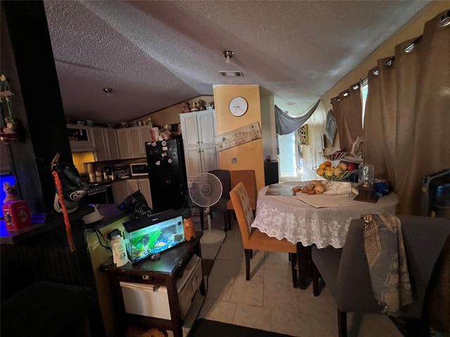 12210 Colston Road, Santa Fe, TX 77510