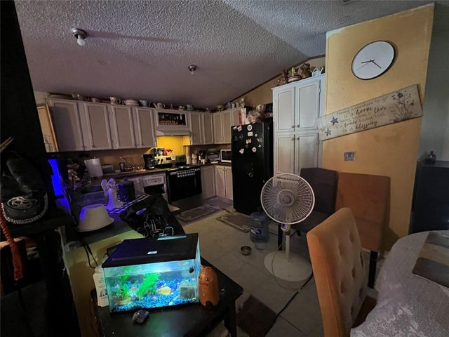 12210 Colston Road, Santa Fe, TX 77510