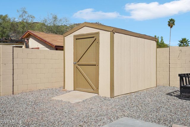 13241 N 15TH Avenue, Phoenix, AZ 85029