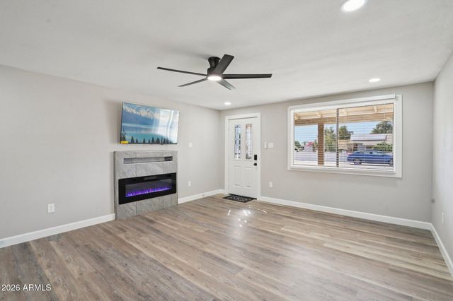 13241 N 15TH Avenue, Phoenix, AZ 85029