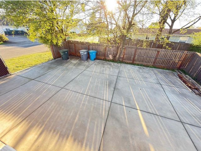 3284 Myers St, Oroville, CA 95966