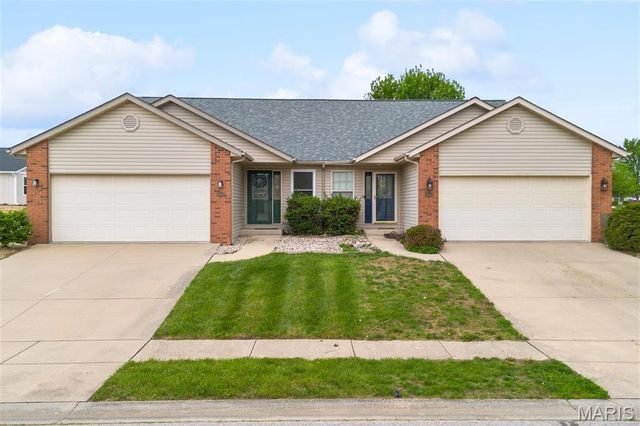 10954 Kentfield Drive, Lebanon, IL 62254