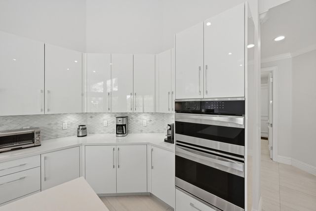 5006 NW 24th Circle, Boca Raton, FL 33431