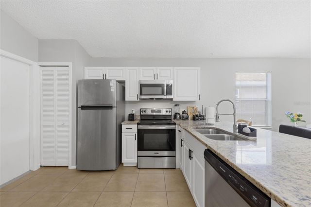 5230 FLORIDA HOLLY DRIVE, Orlando, FL 32811
