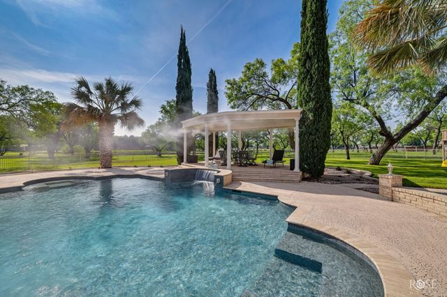 1523 Barbara Avenue, San Angelo, TX 76904