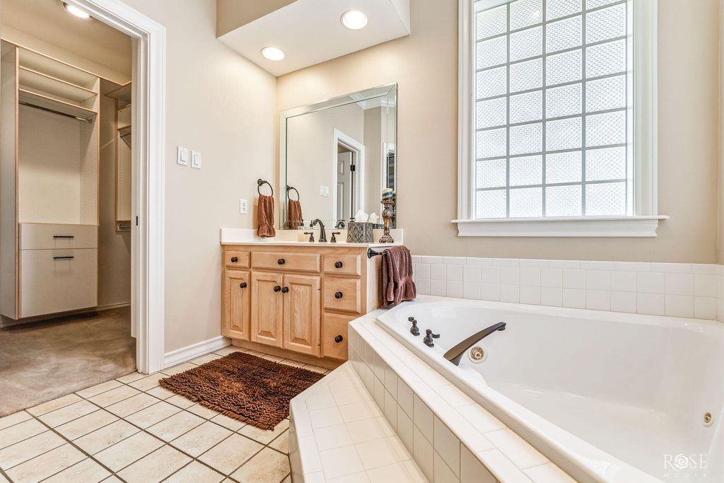 Image 29 of property listing at 1523 Barbara Avenue, San Angelo, TX 76904