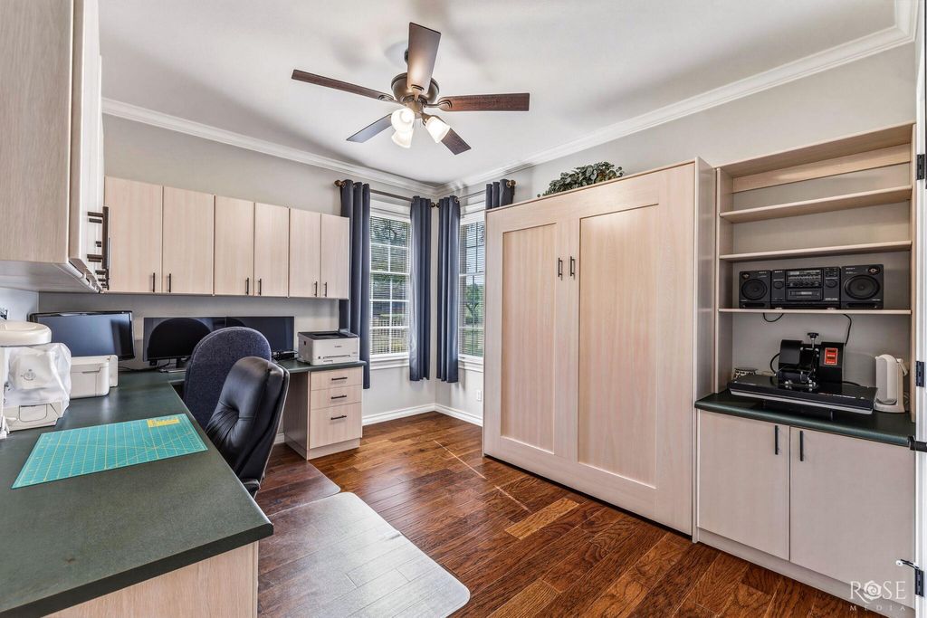 Image 37 of property listing at 1523 Barbara Avenue, San Angelo, TX 76904