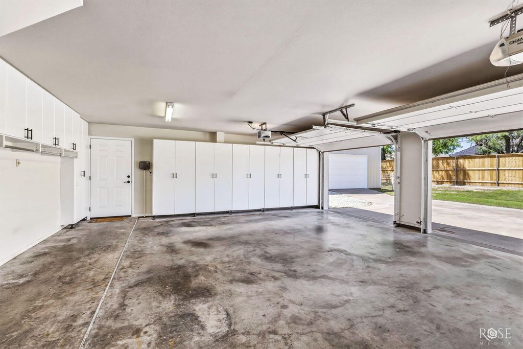 Image 38 of property listing at 1523 Barbara Avenue, San Angelo, TX 76904