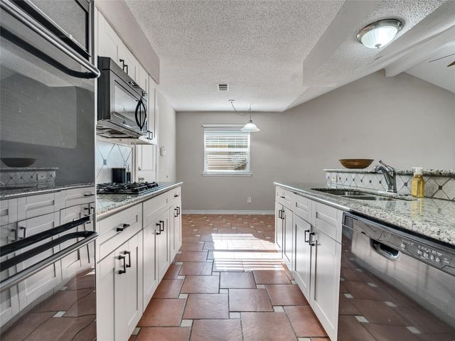 3210 Wavecrest Street, League City, TX 77573