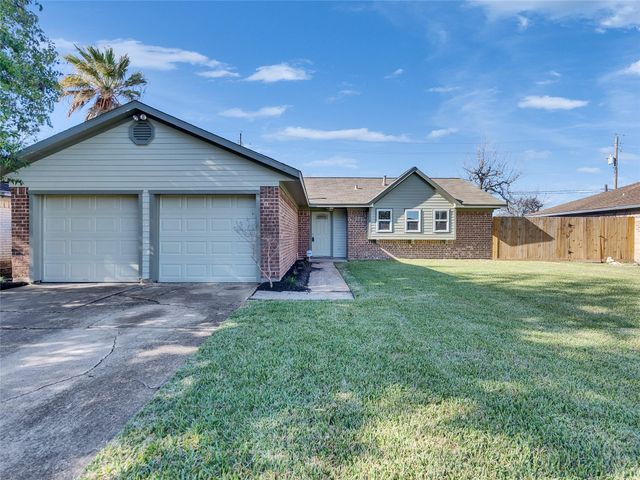 3210 Wavecrest Street, League City, TX 77573