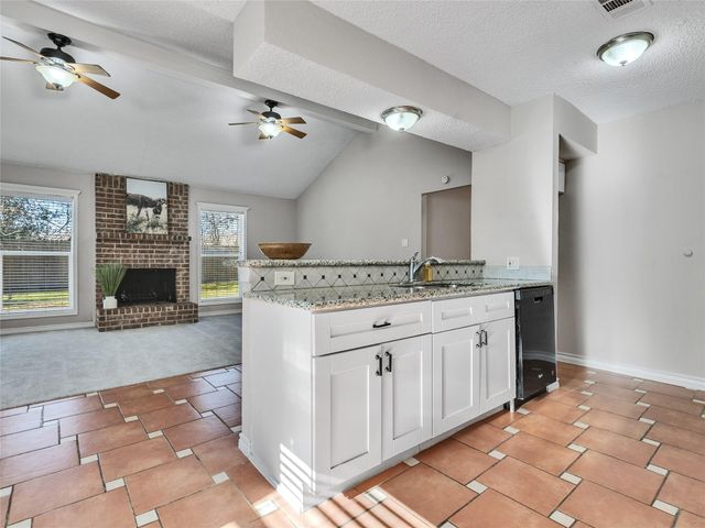 3210 Wavecrest Street, League City, TX 77573