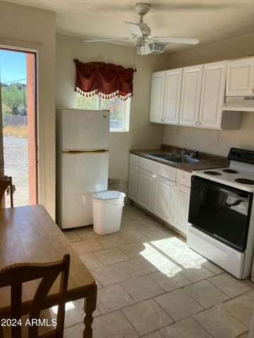 553 W ESPERANZA Avenue, Ajo, AZ 85321