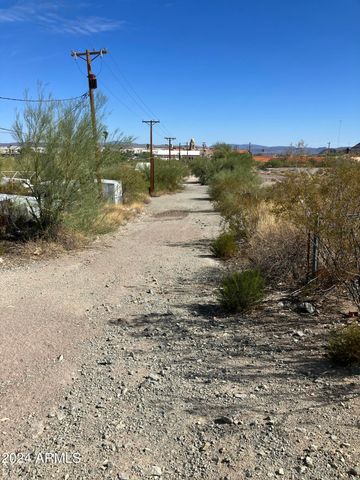 553 W ESPERANZA Avenue, Ajo, AZ 85321