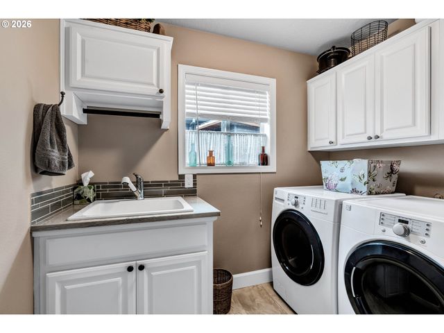 10920 Sw MATZEN Dr, Wilsonville, OR 97070