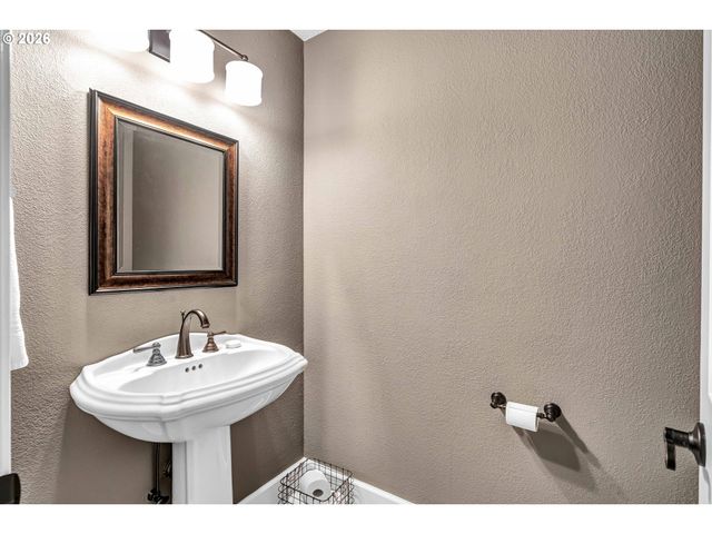 10920 Sw MATZEN Dr, Wilsonville, OR 97070