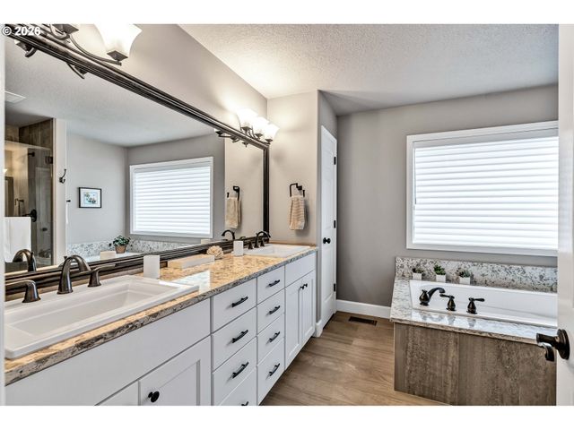 10920 Sw MATZEN Dr, Wilsonville, OR 97070