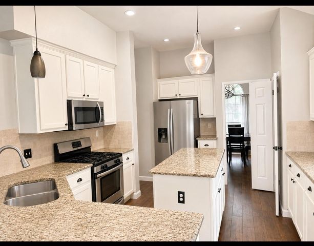 2304 Kristen LN, Cedar Park, TX 78613