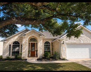 2304 Kristen LN, Cedar Park, TX 78613
