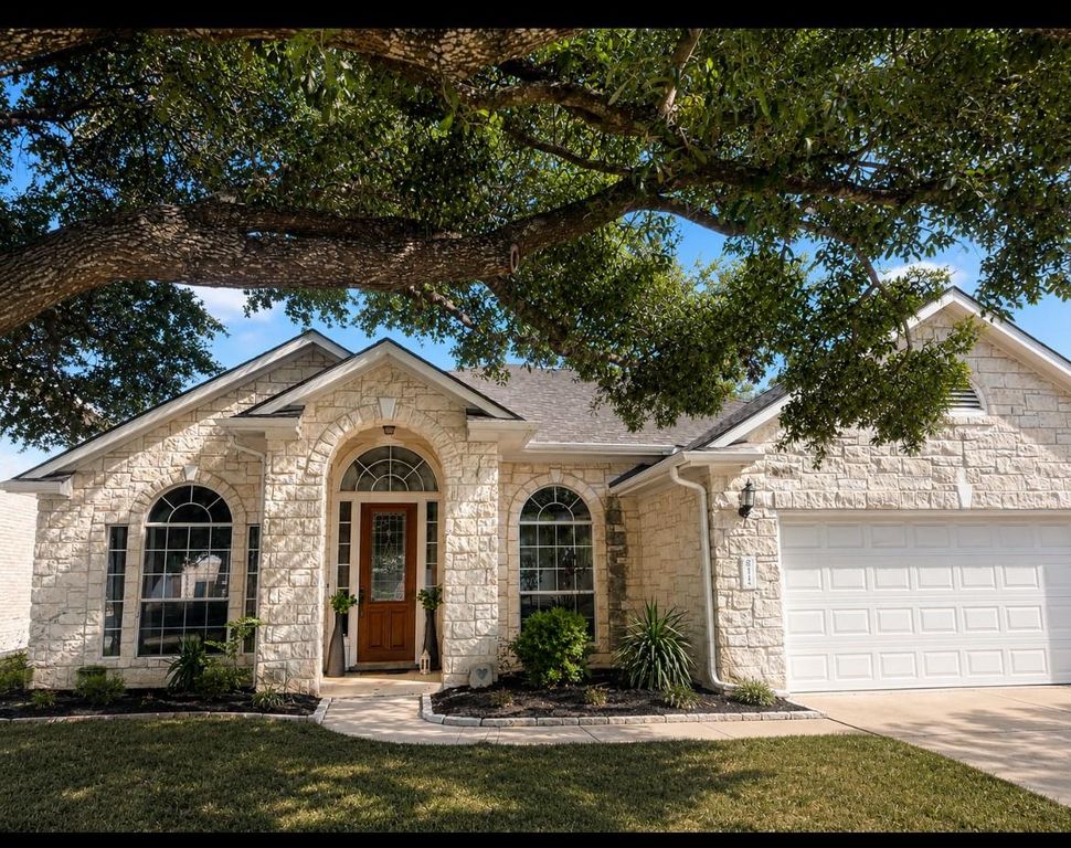 2304 Kristen LN, Cedar Park, TX 78613