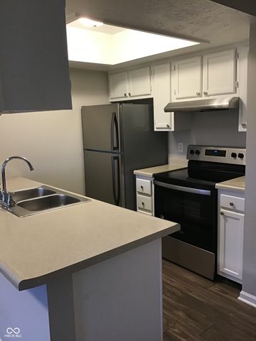 6062 Southbay Drive, Indianapolis, IN 46250