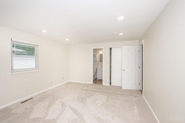 1001 Blossom Heath Road, Lebanon, OH 45036