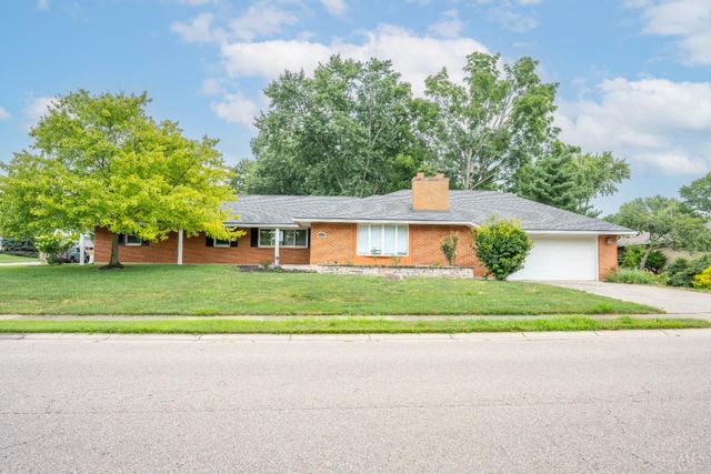 1001 Blossom Heath Road, Lebanon, OH 45036
