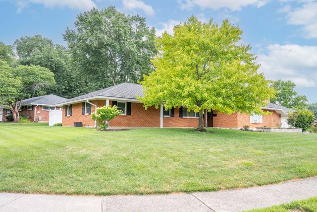 1001 Blossom Heath Road, Lebanon, OH 45036