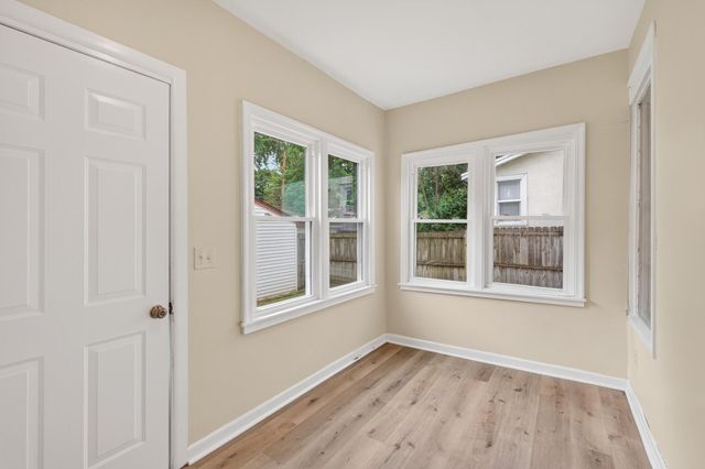 3622 Dupont Avenue N, Minneapolis, MN 55412