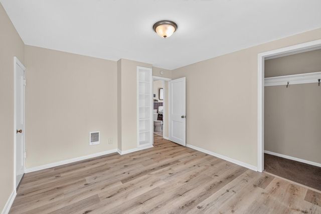 3622 Dupont Avenue N, Minneapolis, MN 55412